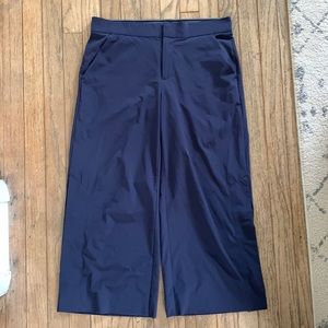 Athleta cropped womens work navy pants size 8